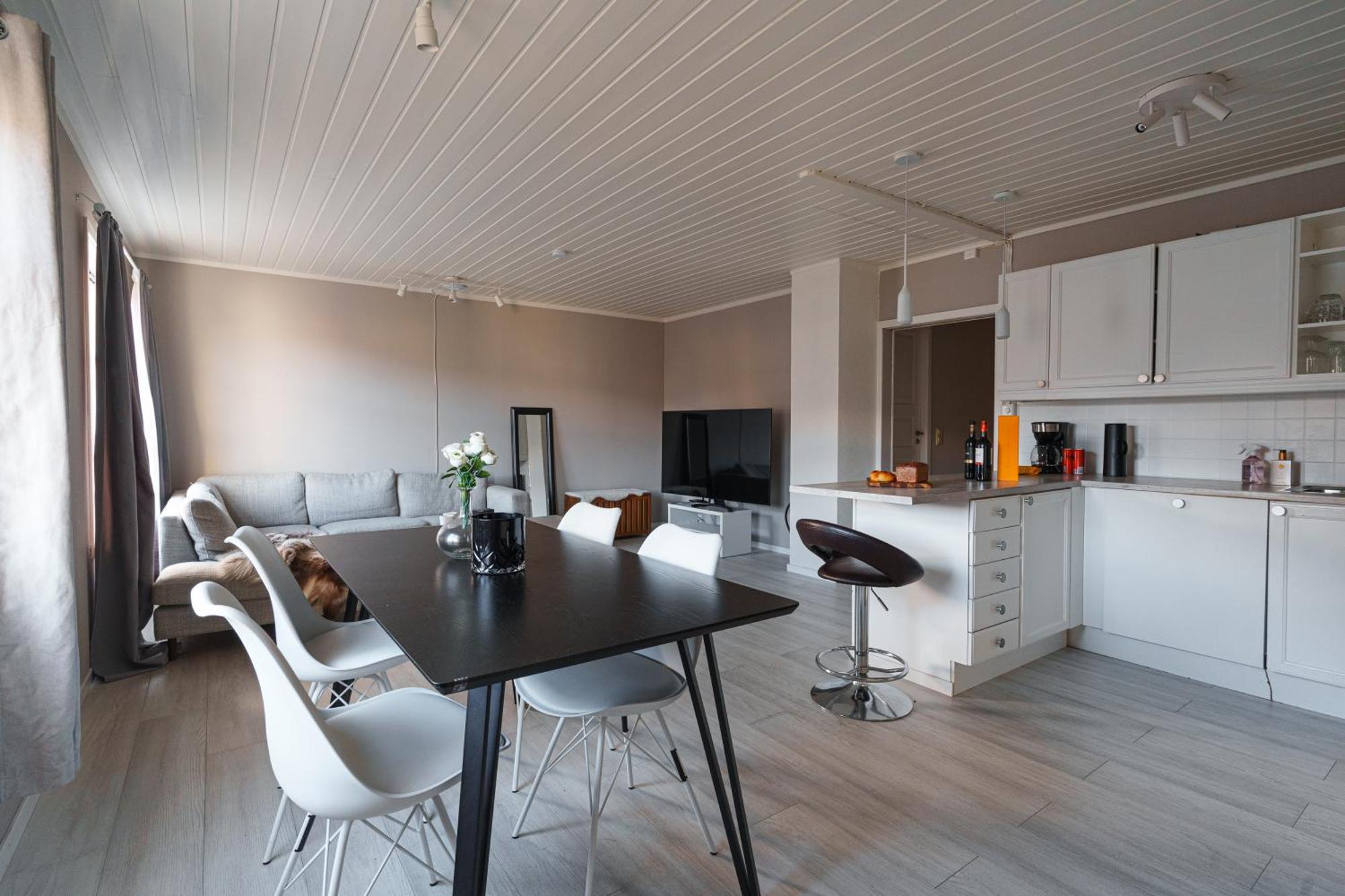 2 And 3 Rooms Apartments Tromso Exterior photo